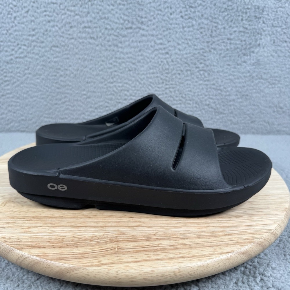 Oofos Ooahh Mens 8 Womens 10 Black Slide Sandals Recovery Orthopedic Slip On